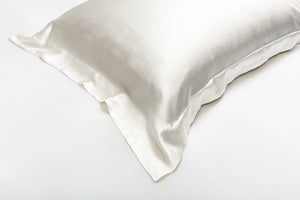 Oxford Mulberry Silk Pillowcase: Pearl - Artem Luxe
