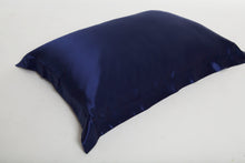 Load image into Gallery viewer, Oxford Mulberry Silk Pillowcase: Midnight Blue - Artem Luxe